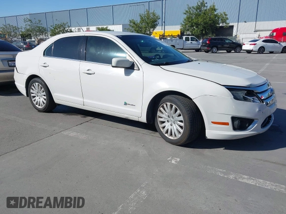 2012 Ford Fusion Hybrid z VIN 3FADP0L3XCR276182, wystawiony jako IAAI lot #42260450 z przebiegiem 133 567 mil mil oraz . Historia ofert i sprzedaży dostępna na DreamBid. Obrazek 1.