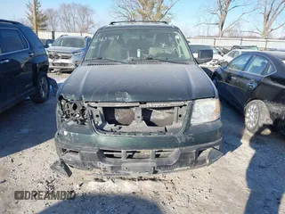 2004 Ford Expedition Special Service with VIN 1FMRU15W14LA12589, listed as a IAAI auction lot 41363469 with 210,280 mi miles. Bid and sale history available at carsss.com. Image 12.