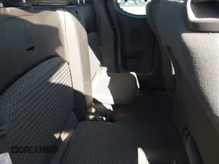 2005 Nissan Frontier LE with VIN 1N6AD06W45C434932, listed as a IAAI auction lot 42103130 with 279,510 mi miles and . Bid and sale history available at DreamBid. Image 8.
