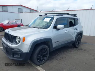 2017 Jeep Renegade Latitude with VIN ZACCJBBB5HPF68898, listed as a IAAI auction lot 41647375 with 98,270 mi miles. Bid and sale history available at carsss.com. Image 18.