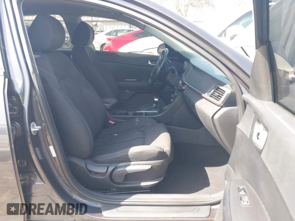 2016 Kia Optima LX Turbo with VIN 5XXGT4L12GG030448, listed as a IAAI auction lot 41744309 with 110,375 mi miles. Bid and sale history available at carsss.com. Image 5.