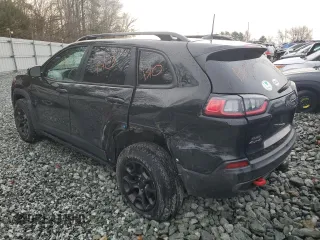 2022 Jeep Cherokee Trailhawk with VIN 1C4PJMBX7ND550115, listed as a Copart auction lot 41688785 with 25,272 mi miles and Salvage Title. Bid and sale history available at DreamBid. Image 2.
