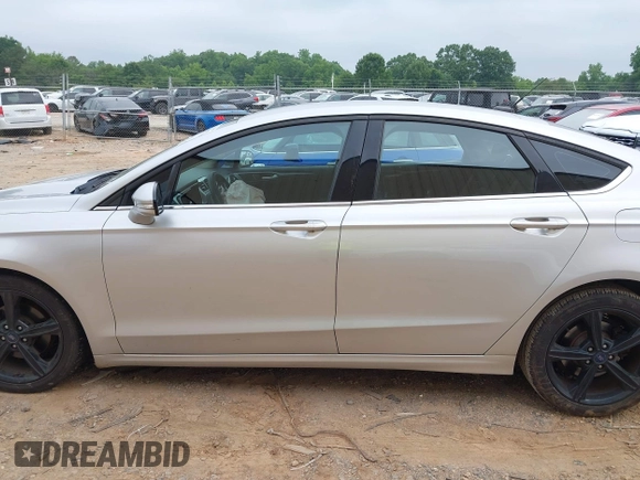 2016 Ford Fusion SE with VIN 3FA6P0H79GR244527, listed as a IAAI auction lot 42418273 with 148,052 mi miles and . Bid and sale history available at DreamBid. Image 14.
