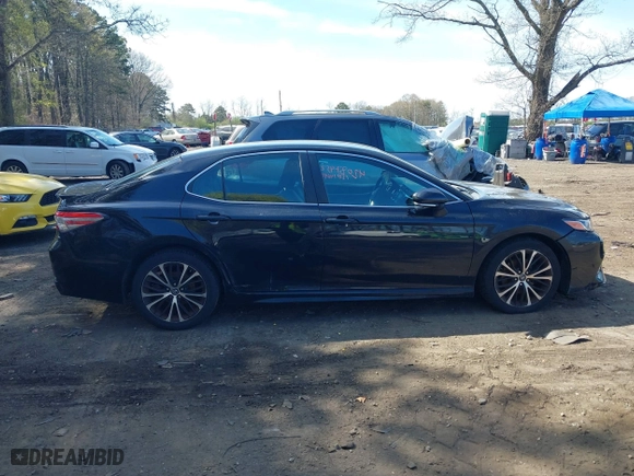 2018 Toyota Camry LE with VIN 4T1B11HK9JU115557, listed as a IAAI auction lot 42087452 with 185,752 mi miles. Bid and sale history available at carsss.com. Image 13.