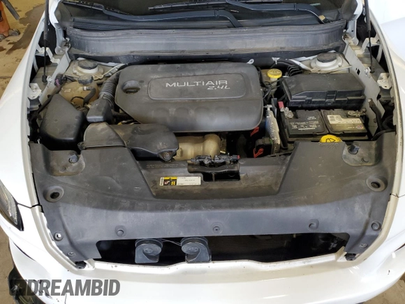 2015 Jeep Cherokee Limited with VIN 1C4PJLDBXFW765909, listed as a Copart auction lot 52293525 with 125,702 mi miles and Salvage Title. Bid and sale history available at DreamBid. Image 12.