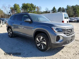 2024 Volkswagen Atlas SE with VIN 1V2HR2CA2RC536368, listed as a Copart auction lot 53490425 with 15,331 mi miles and Salvage title. Bid and sale history available at DreamBid. Image 4.