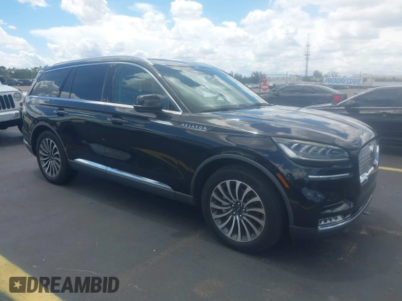 2021 Lincoln Aviator Reserve with VIN 5LM5J7WC0MGL12385, listed as a IAAI auction lot 42472422 with 20,404 mi miles and . Bid and sale history available at DreamBid. Image 1.