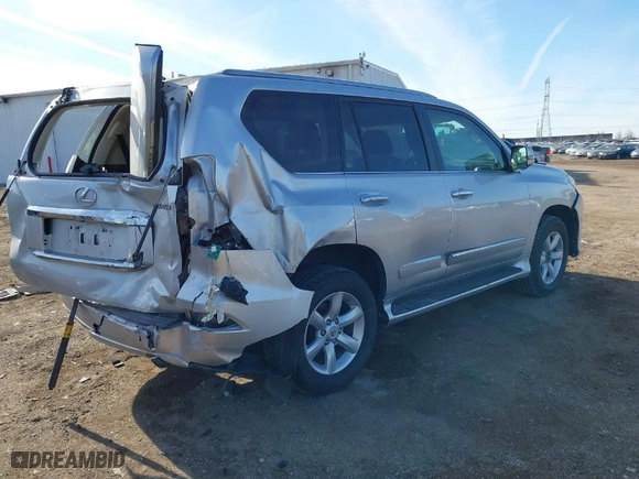 2019 Lexus GX with VIN JTJBM7FX5K5227620, listed as a IAAI auction lot 41552973 with 84,339 mi miles. Bid and sale history available at carsss.com. Image 4.