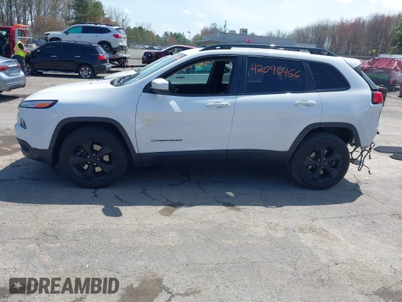 2018 Jeep Cherokee Limited с VIN 1C4PJMDB7JD592439, выставлен на аукционе IAAI как лот 42095456 с пробегом 98 089 миль миль и . История ставок и продаж доступна на DreamBid. Изображение 15.