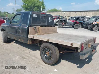 2004 Ford Ranger XL Fleet with VIN 1FTZR44U84PA35013, listed as a IAAI auction lot 42728616 with 154,385 mi miles and . Bid and sale history available at DreamBid. Image 3.