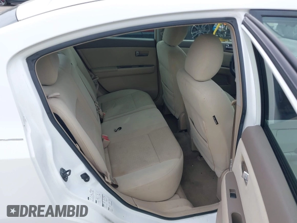 2010 Nissan Sentra SR with VIN 3N1AB6AP1AL722873, listed as a IAAI auction lot 41687505 with 210,623 mi miles and . Bid and sale history available at DreamBid. Image 8.