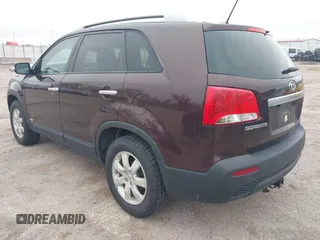 2011 Kia Sorento LX with VIN 5XYKTCA11BG070046, listed as a IAAI auction lot 42136751 with 112,661 mi miles and . Bid and sale history available at DreamBid. Image 3.