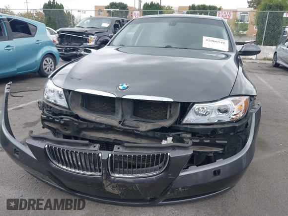 2008 BMW 3 Series 335i with VIN WBAVB73518KY64441, listed as a IAAI auction lot 42066541 with 155,868 mi miles and . Bid and sale history available at DreamBid. Image 6.
