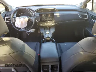 2018 Honda Clarity Plug-In Hybrid Touring with VIN JHMZC5F34JC015953, listed as a Copart auction lot 70164853 with 44,922 mi miles. Bid and sale history available at carsss.com. Image 8.