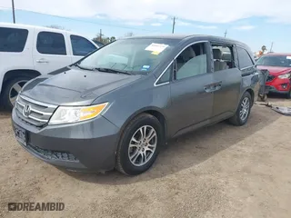 2011 Honda Odyssey EX with VIN 5FNRL5H46BB023905, listed as a IAAI auction lot 41425049 with 163,012 mi miles. Bid and sale history available at carsss.com. Image 2.