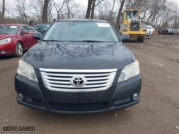 2009 Toyota Avalon XL with VIN 4T1BK36B09U336228, listed as a IAAI auction lot 41070880 with 137,495 mi miles. Bid and sale history available at carsss.com. Image 12.