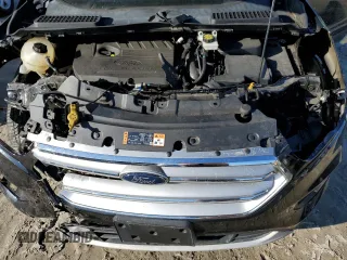 2017 Ford Escape SE with VIN 1FMCU9GD0HUD01592, listed as a Copart auction lot 88724565 with 110,255 mi miles and Salvage Title. Bid and sale history available at DreamBid. Image 12.