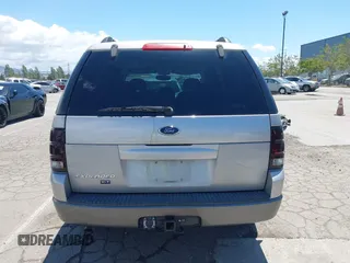 2003 Ford Explorer XLT с VIN 1FMDU73K03ZA13385, выставлен на аукционе IAAI как лот 42261683 с пробегом 101 072 миль миль и . История ставок и продаж доступна на DreamBid. Изображение 16.