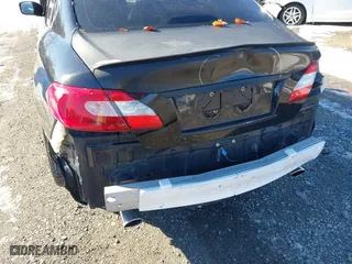 2012 Infiniti M37 with VIN JN1BY1AP7CM330060, listed as a IAAI auction lot 41413311 with 213,104 mi miles. Bid and sale history available at carsss.com. Image 6.