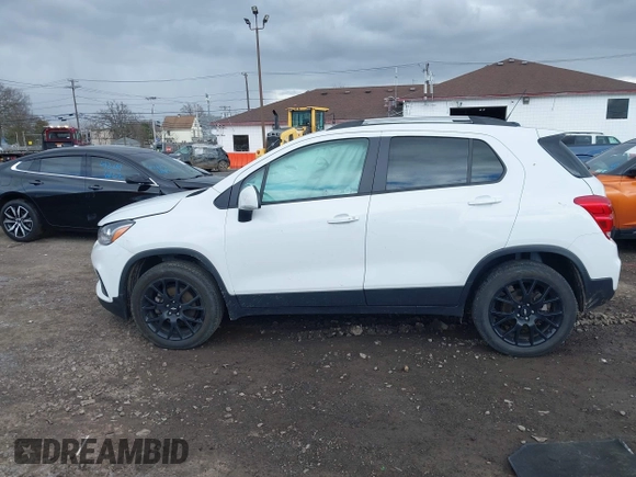 2022 Chevrolet Trax LT with VIN KL7CJPSMXNB526129, listed as a IAAI auction lot 42052390 with 20,973 mi miles and . Bid and sale history available at DreamBid. Image 14.
