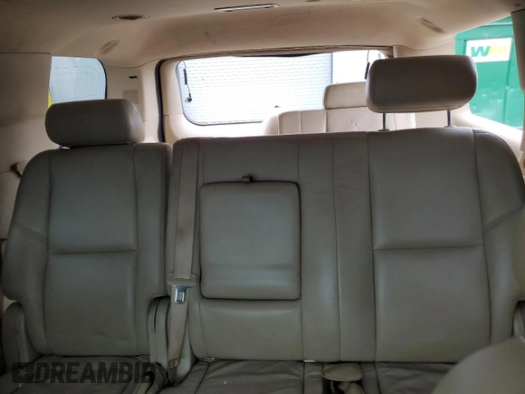 2009 Cadillac Escalade z VIN 1GYFK43589R217320, wystawiony jako Copart lot #57763045 z przebiegiem 185 818 mil mil oraz Szkoda całkowita • Salvage title. Historia ofert i sprzedaży dostępna na DreamBid. Obrazek 10.