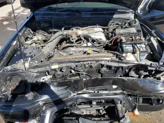 2000 Toyota 4Runner SR5 with VIN JT3HN86R6Y0273324, listed as a Copart auction lot 47113685 with 276,889 mi miles and Salvage Title. Bid and sale history available at carsss.com. Image 12.