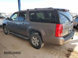 2013 GMC Yukon XL SLT with VIN 1GKS1KE09DR305240, listed as a Copart auction lot 53143565 with 210,872 mi miles and Salvage Title. Bid and sale history available at DreamBid. Image 2.