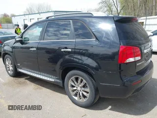 2013 Kia Sorento SX with VIN 5XYKWDA26DG338145, listed as a IAAI auction lot 42159587 with 84,283 mi miles. Bid and sale history available at carsss.com. Image 3.