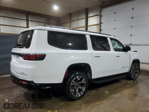 2024 Jeep Wagoneer Series III with VIN 1C4SJSDP7RS171368, listed as a Copart auction lot 46568395 with 24,746 mi miles and Clean title. Bid and sale history available at DreamBid. Image 3.