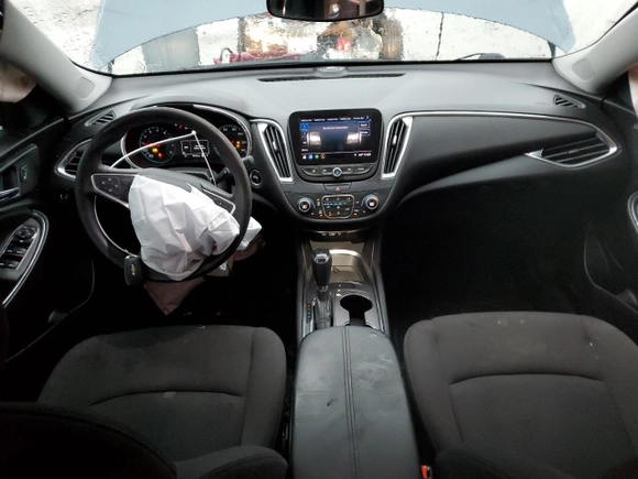 2019 Chevrolet Malibu LT with VIN 1G1ZD5ST1KF172756, listed as a Copart auction lot 47807095 with 97,720 mi miles and Salvage Title. Bid and sale history available at carsss.com. Image 8.