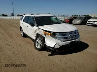 2014 Ford Explorer XLT z VIN 1FM5K7D97EGB36959, wystawiony jako Copart lot #58602785 z przebiegiem 182 981 mil mil oraz Szkoda całkowita • Salvage title. Historia ofert i sprzedaży dostępna na DreamBid. Obrazek 14.