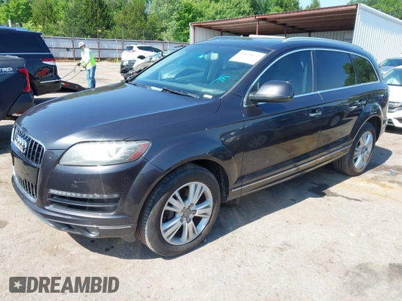 2011 Audi Q7 Premium Plus with VIN WA1LMAFEXBD000426, listed as a IAAI auction lot 42453652 with 190,162 mi miles and . Bid and sale history available at DreamBid. Image 18.