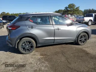 2024 Nissan Kicks SV z VIN 3N1CP5CV7RL473992, wystawiony jako Copart lot #88636955 z przebiegiem 28 402 mil mil oraz Szkoda całkowita • Salvage title. Historia ofert i sprzedaży dostępna na DreamBid. Obrazek 3.