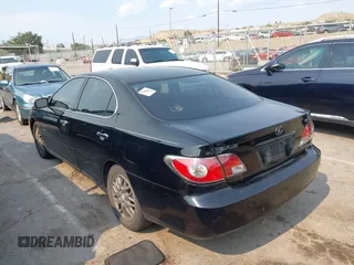 2004 Lexus ES 350 with VIN JTHBA30G145040082, listed as a IAAI auction lot 42745503 with 101,770 mi miles and . Bid and sale history available at DreamBid. Image 3.