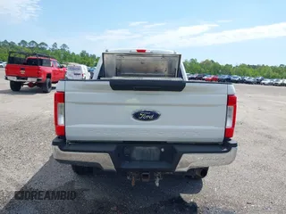 2017 Ford Super Duty F-250 SRW Lariat with VIN 1FT7W2BT6HEF43514, listed as a IAAI auction lot 41101292 with 396,099 mi miles. Bid and sale history available at carsss.com. Image 16.