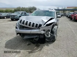 2017 Jeep Cherokee Latitude с VIN 1C4PJMCB6HD213958, выставлен на аукционе Copart как лот 53686715 с пробегом Не указан миль и Списание • Salvage title. История ставок и продаж доступна на DreamBid. Изображение 15.