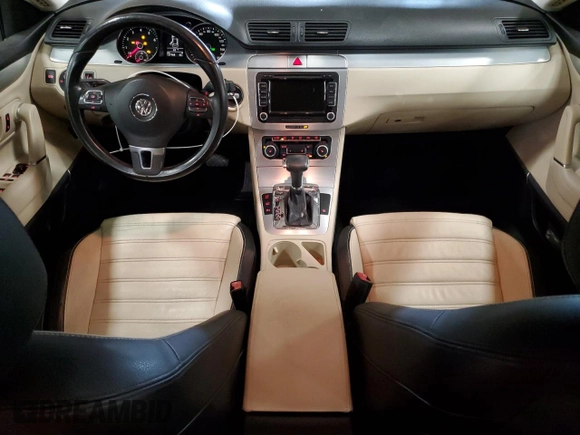 2009 Volkswagen CC Sport with VIN WVWEU73C99E544585, listed as a Copart auction lot 54197555 with 137,768 mi miles and Clean Title. Bid and sale history available at DreamBid. Image 8.