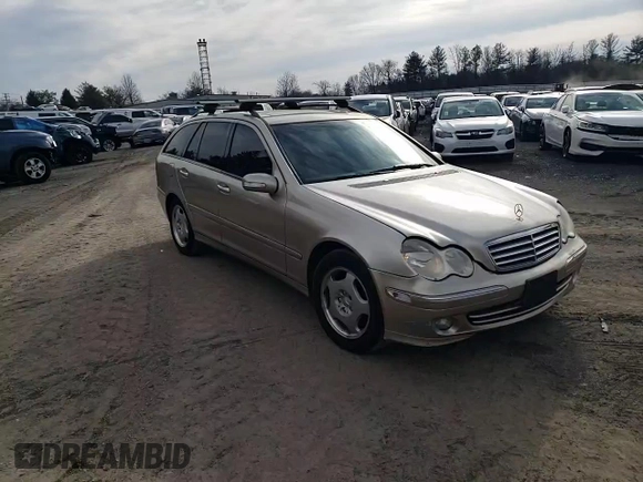 2005 Mercedes-Benz C 240 with VIN WDBRH81J65F655157, listed as a Copart auction lot 45287645 with 185,278 mi miles and Salvage title. Bid and sale history available at DreamBid. Image 10.