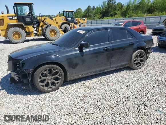 2017 Chrysler 300 S Alloy Edition z VIN 2C3CCABG8HH518230, wystawiony jako Copart lot #53294045 z przebiegiem 59 701 mil mil oraz Szkoda całkowita • Salvage title. Historia ofert i sprzedaży dostępna na DreamBid. Obrazek 1.