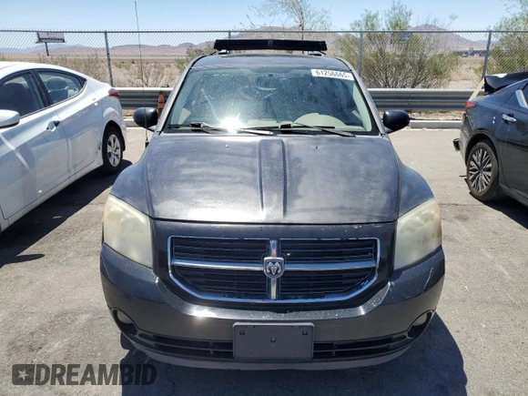 2007 Dodge Caliber R/T z VIN 1B3HE78K27D203611, wystawiony jako Copart lot #61256665 z przebiegiem 138 620 mil mil oraz Czysty tytuł • Clean title. Historia ofert i sprzedaży dostępna na DreamBid. Obrazek 5.
