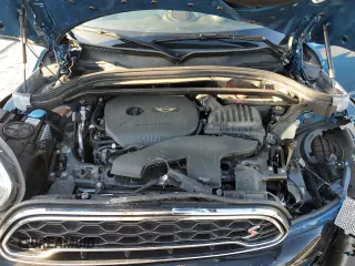 2019 MINI Countryman Cooper S with VIN WMZYT5C50K3J87689, listed as a Copart auction lot 53186975 with 32,688 mi miles and Salvage Title. Bid and sale history available at carsss.com. Image 11.