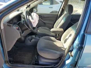 2000 Ford Focus SE with VIN 1FAFP3439YW359633, listed as a Copart auction lot 50147095 with 190,645 mi miles and Salvage Title. Bid and sale history available at carsss.com. Image 7.