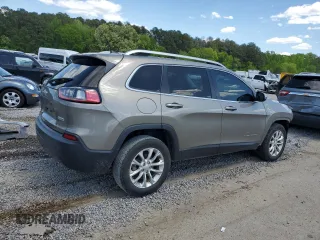 2019 Jeep Cherokee Latitude with VIN 1C4PJLCB5KD344705, listed as a Copart auction lot 52260515 with 110,894 mi miles and Salvage Title. Bid and sale history available at carsss.com. Image 3.