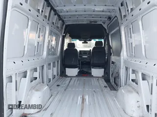 2021 Mercedes-Benz Sprinter Cargo with VIN W1Y4EBHY9MT057970, listed as a IAAI auction lot 38416320 with 32,055 mi miles and . Bid and sale history available at carsss.com. Image 8.