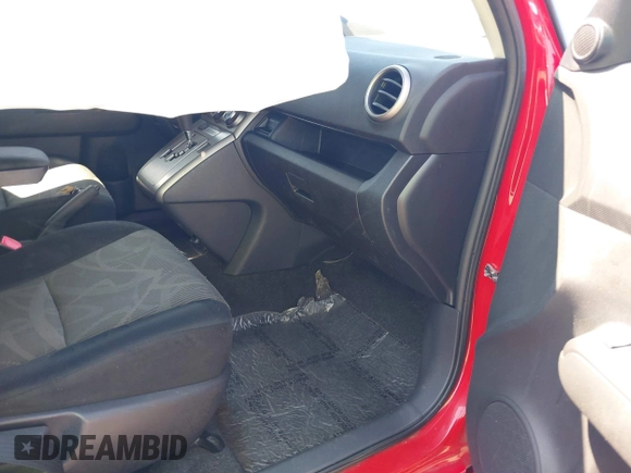 2015 Scion xB with VIN JTLZE4FE1FJ068026, listed as a IAAI auction lot 42041590 with 120,686 mi miles. Bid and sale history available at carsss.com. Image 5.