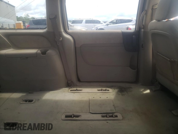 2006 Kia Sedona LX with VIN KNDMB233066086431, listed as a Copart auction lot 63221294 with 181,290 mi miles and Clean Title. Bid and sale history available at DreamBid. Image 10.