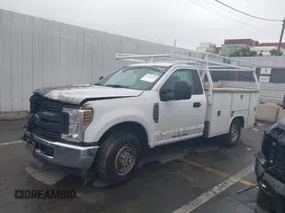 2019 Ford Super Duty F-250 SRW XL with VIN 1FDBF2A60KEC36428, listed as a IAAI auction lot 41735313 with 1 mi miles. Bid and sale history available at carsss.com. Image 13.