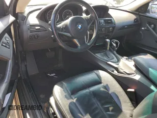 2004 BMW 6 Series 645Ci with VIN WBAEH73464B189718, listed as a Copart auction lot 71392644 with 122,373 mi miles and Salvage Title. Bid and sale history available at carsss.com. Image 8.