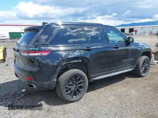 2023 Jeep Grand Cherokee Overland with VIN 1C4RJHDG2PC526889, listed as a IAAI auction lot 42247177 with 71,390 mi miles and . Bid and sale history available at DreamBid. Image 4.