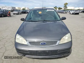 2005 Ford Focus S with VIN 3FAFP31N85R145706, listed as a Copart auction lot 52822925 with Not Provided miles and Clean Title. Bid and sale history available at carsss.com. Image 5.